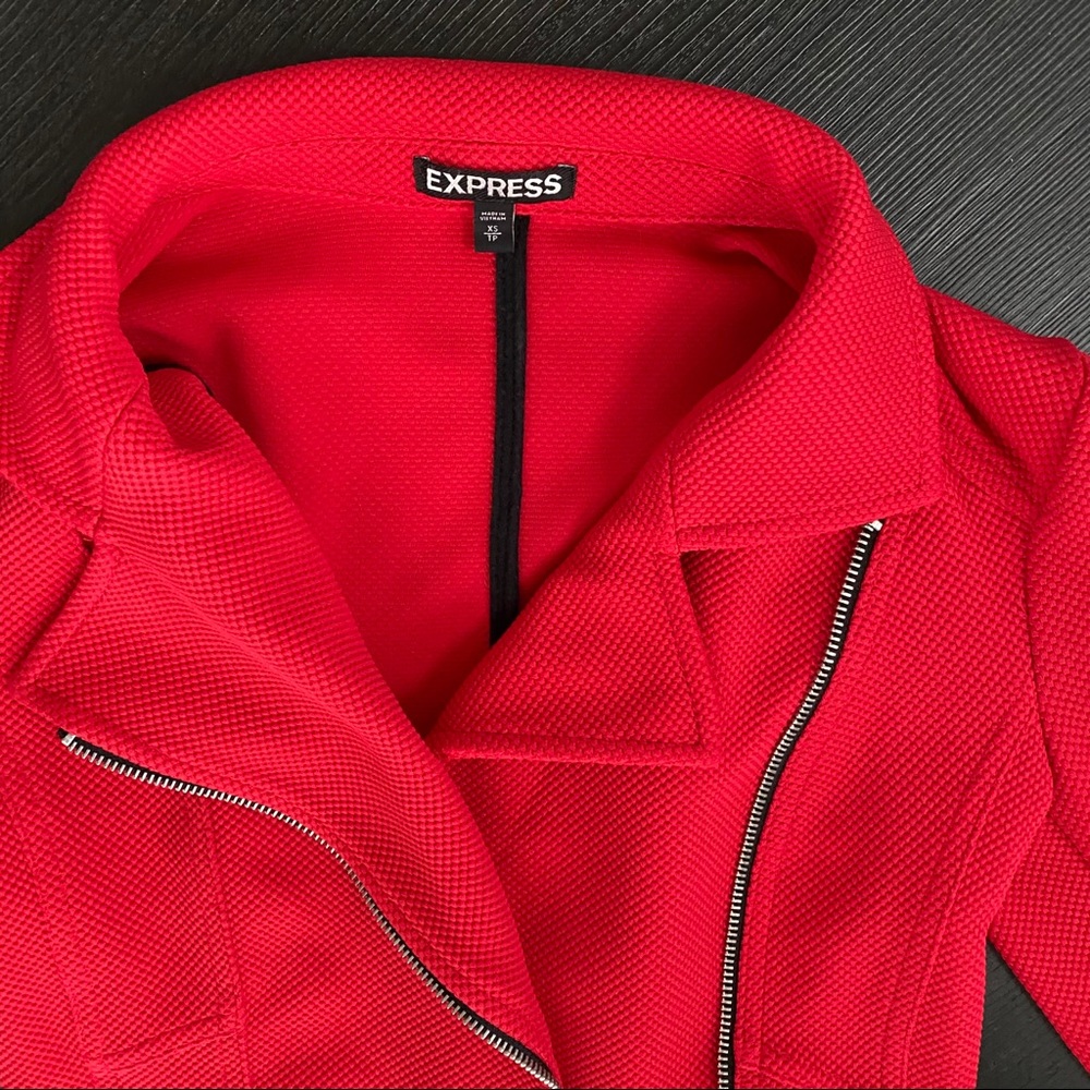 Express Blazer - Picture 3 of 4